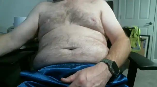 Snapshot of _magictouch_ chatting on December 9, 11:41 pm magictouch online show from December 9, 11:41 pm