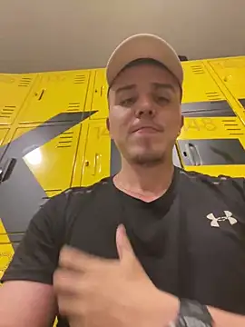 Snapshot of adam-rivera chatting on March 3, 8:18 pm adam-rivera online show from March 3, 8:18 pm