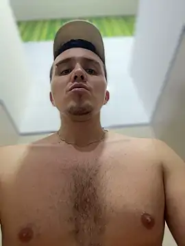 adam-rivera online show from April 8, 11:57 pm