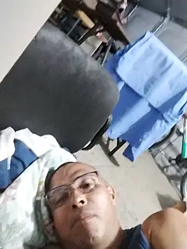 Alex011277 online show from October 28, 1:19 am