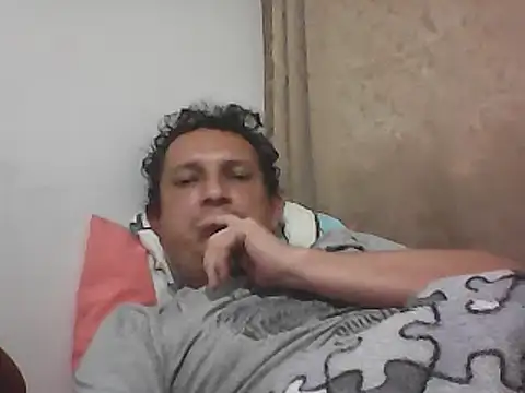 Bombi22 online show from October 10, 4:06 am