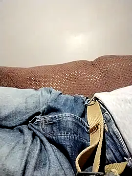 Bombi22 online show from February 21, 5:24 am