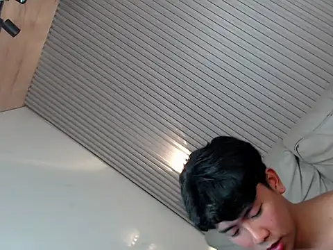 dangerzone0122 online show from February 21, 6:31 pm