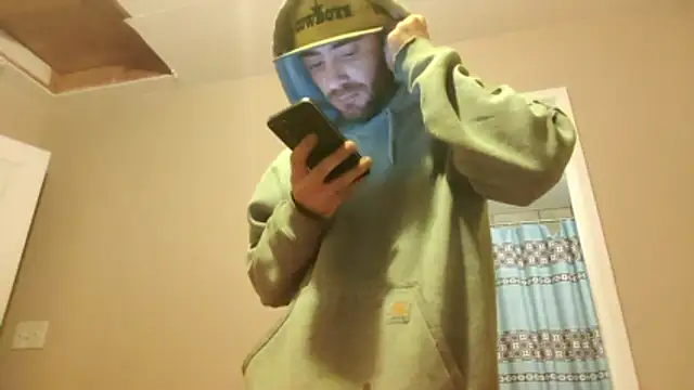 Huntzg23 online show from December 17, 5:14 am