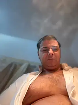 Snapshot of SecretlyDD chatting on February 7, 6:34 pm SecretlyDD online show from February 7, 6:34 pm