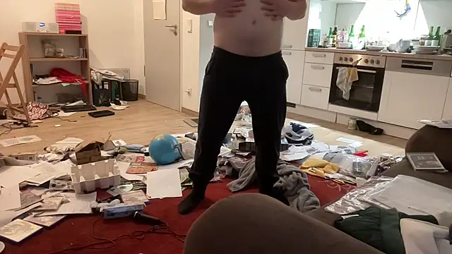 Mister Musterman online show from December 16, 5:54 pm