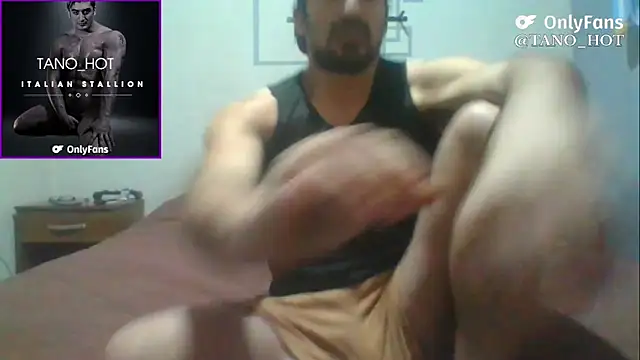 italianbighorse22 online show from November 9, 11:20 pm