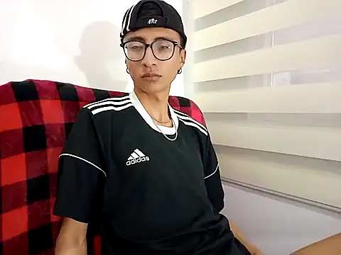 codysmith online show from January 6, 9:22 pm