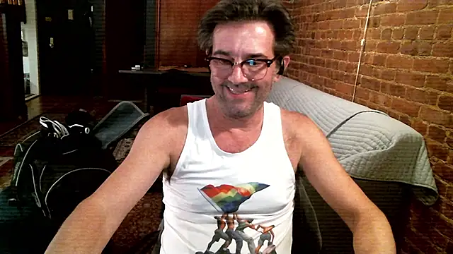 Johnny Bottoms online show from April 10, 9:55 pm