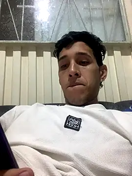 judesmith95 online show from September 20, 12:32 am