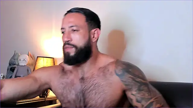 BradLeon  online show from November 21, 10:20 pm