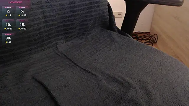 whereandwhenxx online show from December 17, 5:25 am