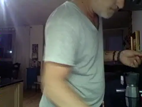 kevincumporn online show from March 18, 3:34 am