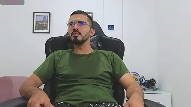 Massimoo 07 online show from December 17, 9:21 pm