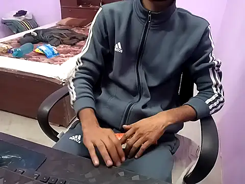 IamRentedBoybfriend online show from January 8, 5:23 am