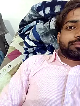 Snapshot of playboyz77 chatting on January 29, 2:51 am playboyz77 online show from January 29, 2:51 am