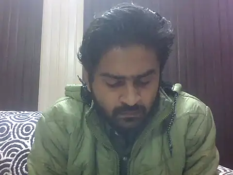 indihotguy online show from December 21, 12:02 pm