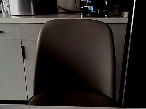 chinalover4199 online show from April 27, 5:37 am