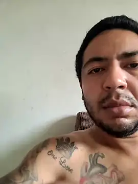 ggnegaogg online show from January 30, 6:10 pm