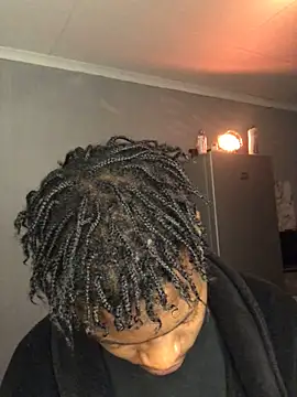 Redfucks333 online show from April 22, 9:19 pm