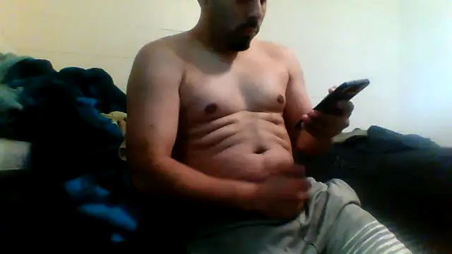 Snapshot of k1oudE chatting on January 19, 9:34 pm k1oudE online show from January 19, 9:34 pm