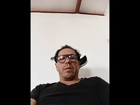 Rocket1978 online show from November 6, 5:27 pm