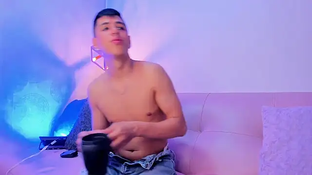 Angel Khouri online show from March 15, 2:46 am