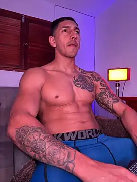 Joylopez fit online show from October 30, 5:36 pm