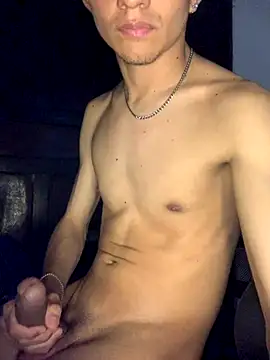 gabrielzinnnn085 online show from September 30, 4:07 am