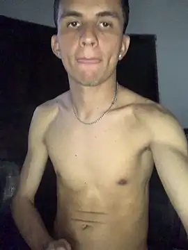 gabrielzinnnn085 online show from September 18, 3:08 am