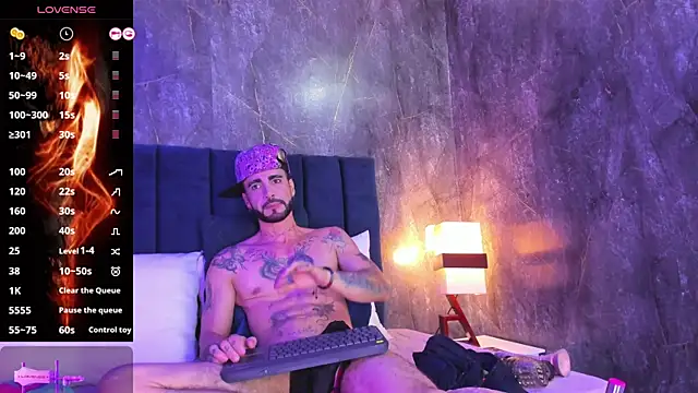 Lancelot Benwick online show from December 1, 9:40 pm