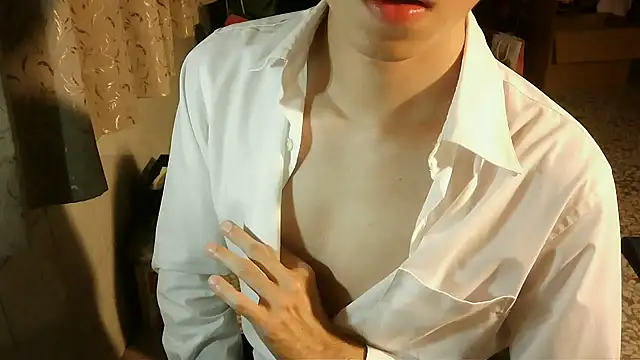 KYU890428 online show from December 18, 5:42 pm