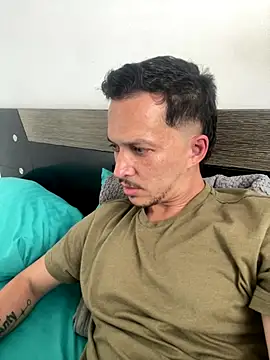 Snapshot of Oliverssmith chatting on September 22, 10:09 pm Oliverssmith online show from September 22, 10:09 pm