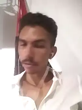 MagrinhoSaradoo online show from February 23, 3:15 pm