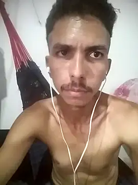 MagrinhoSaradoo online show from February 12, 11:51 pm