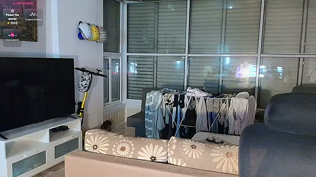 todddantes25 online show from March 21, 3:49 pm