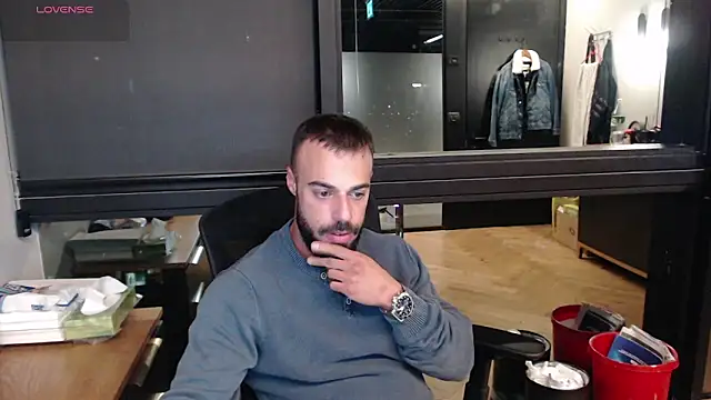 Snapshot of todddantes25 chatting on March 21, 10:06 pm todddantes25 online show from March 21, 10:06 pm