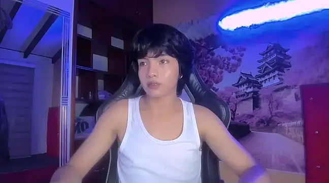 AllanYong18 online show from January 10, 12:06 am