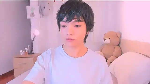 AllanYong18 online show from September 30, 10:08 am