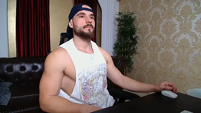 Snapshot of AdamJamesonn chatting on February 5, 6:24 am AdamJamesonn online show from February 5, 6:24 am