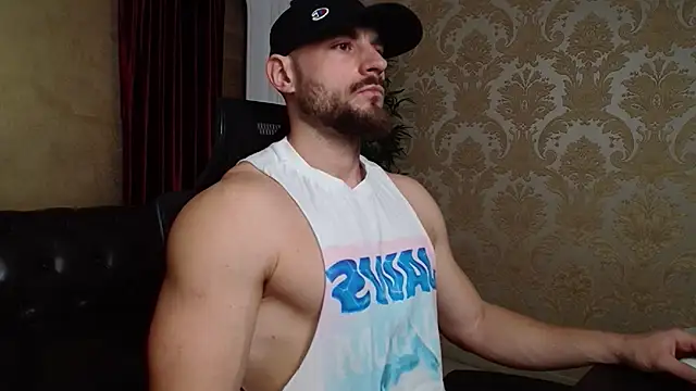 Snapshot of AdamJamesonn chatting on January 30, 6:24 am AdamJamesonn online show from January 30, 6:24 am