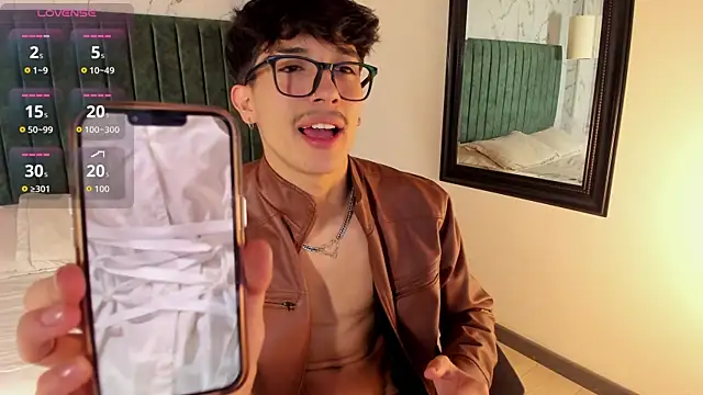 tim  fox online show from September 29, 12:13 pm