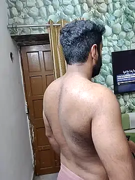 vaibhavchugh38 online show from March 19, 8:32 pm