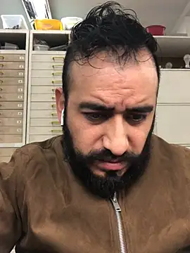 leonardohot1987 online show from January 27, 6:09 pm