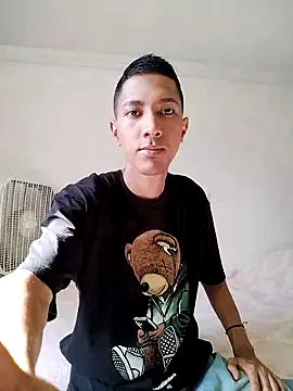 HarolddXL online show from February 27, 8:19 pm