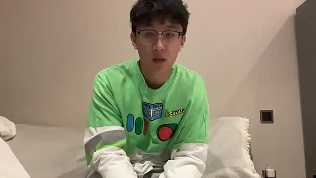 HHAARRYYXXL online show from February 16, 11:49 am