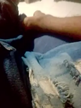 kulucho1980 online show from April 7, 6:35 am