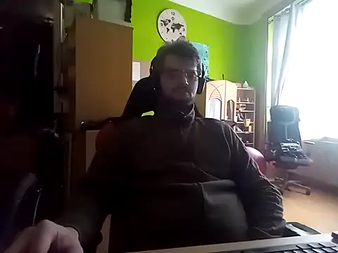 stary-w-kalesonach online show from February 11, 7:44 am