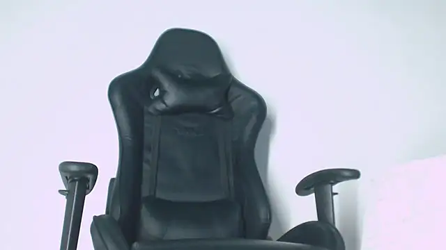 matteo rivas online show from March 13, 11:00 pm