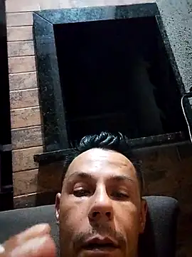 Santanacumxplod online show from March 2, 4:18 am